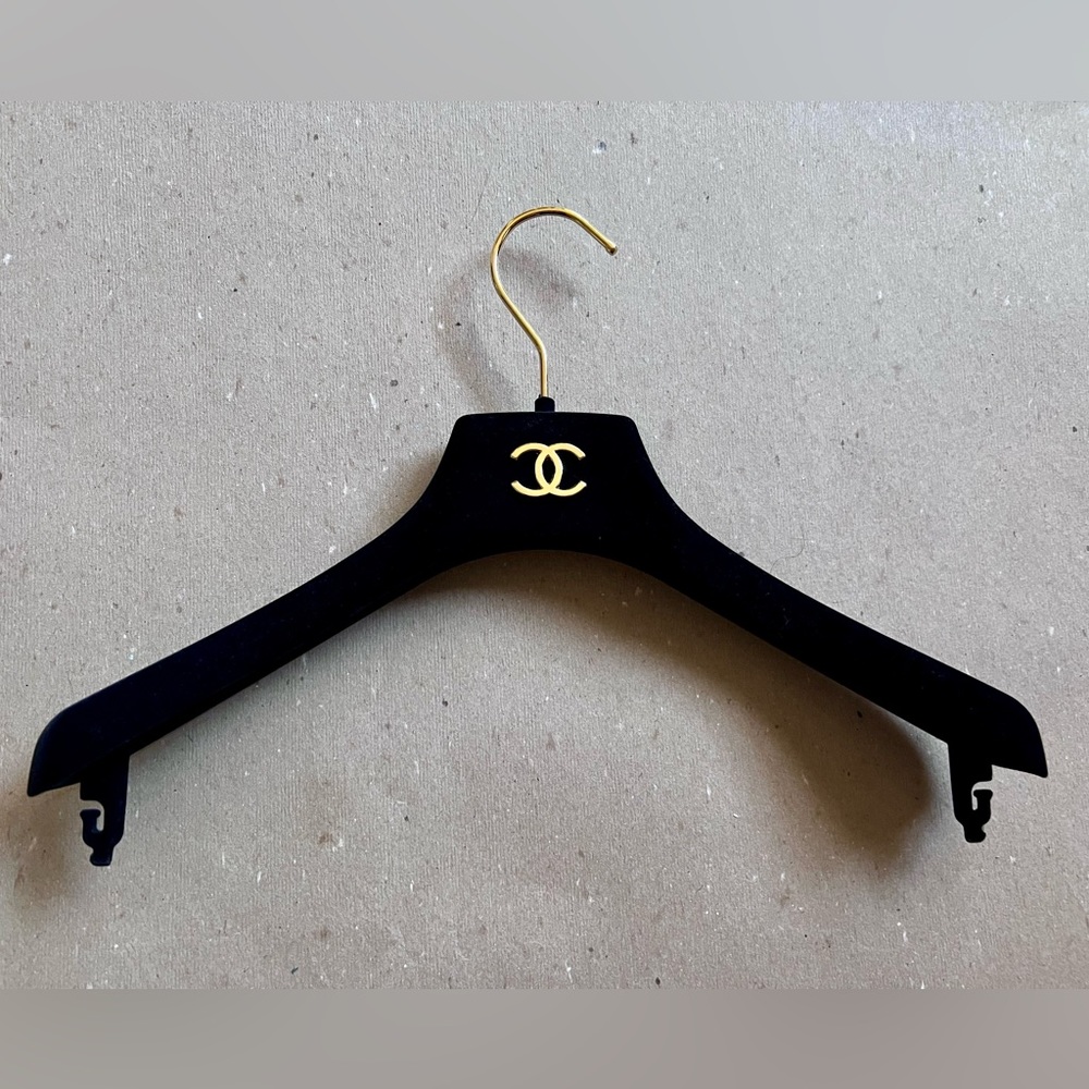 Chanel Hanger